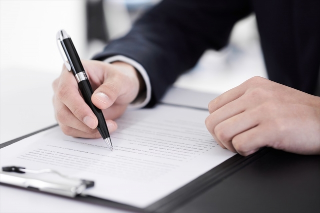 闇金トラブルを弁護士・司法書士に相談する流れ